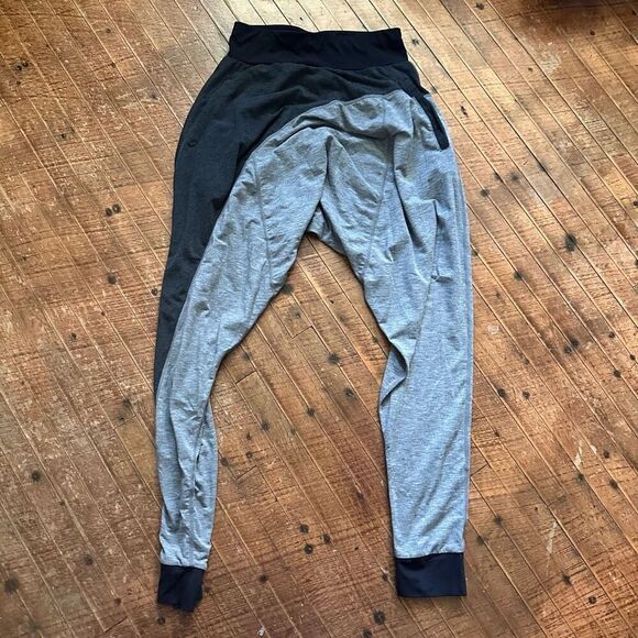 Sweaty Betty gray asymmetrical Athleisure harem leggings - Picture 1 of 3